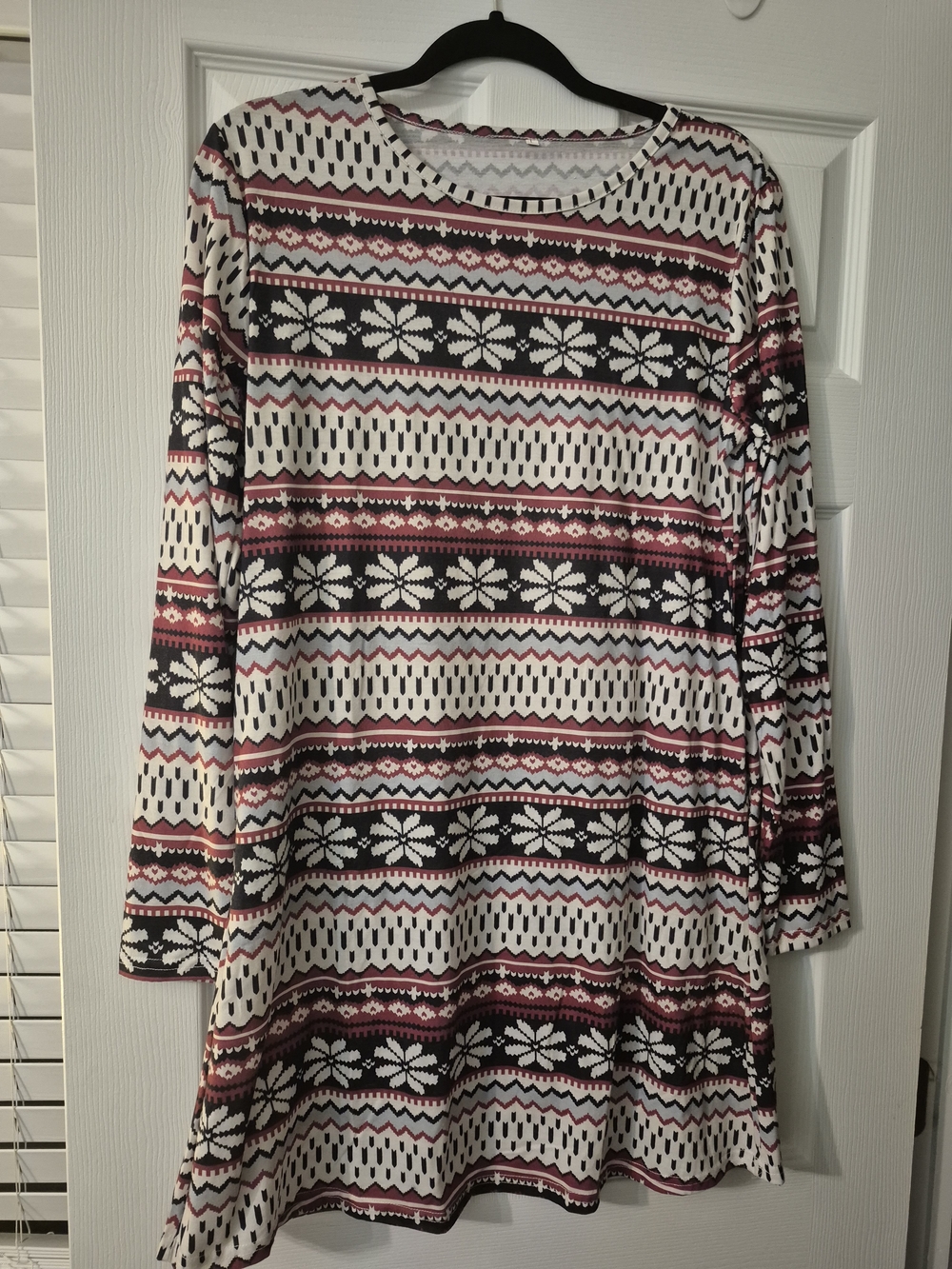 Women's Long Sleeve Sweater Print Swing Dress